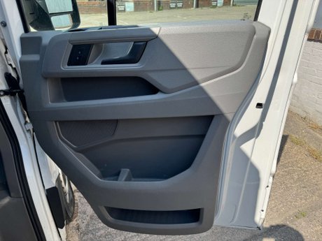 Volkswagen Crafter CR35 TDI C/C L STARTLINE 31