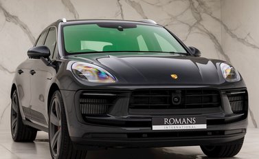 Porsche Macan S 1