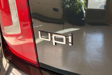 Volkswagen Up 1.0 High up! Hatchback 5dr Petrol ASG Euro 5 (75 ps) 64