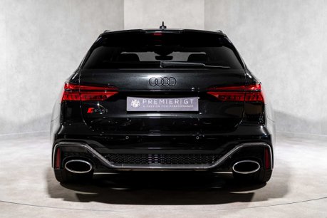 Audi RS6 Avant QUATTRO CARBON BLACK. VAT Q. WARRANTY. HEATED & COOLED SEATS. B & O. 5