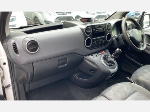 Peugeot Partner 1.6 HDi 850 S Panel Van 4dr Diesel Manual L1 (138 g/km, 90 bhp) 30