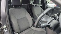 Toyota Yaris Cross 1.5 VVT-h Design SUV 5dr Petrol Hybrid E-CVT Euro 6 (s/s) (116 ps) 18
