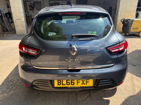 Renault Clio DYNAMIQUE S NAV DCI 6