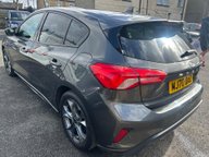 Ford Focus ST-LINE EDITION MHEV 6