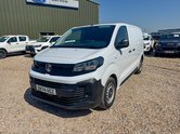 Vauxhall Vivaro SWB L1H1 Low Roof Prime 2900 Air Con Sensors EURO 6 2