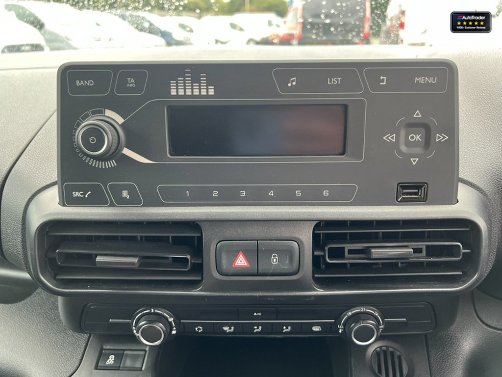 2021 Vauxhall ComboLWB L2H1 2300 Dynamic Air Con Sensors — thumbnail 39 of 51