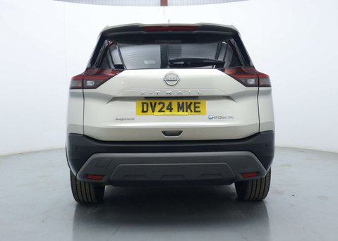 Nissan X-Trail 1.5 h e-POWER N-Connecta SUV 5dr Petrol Hybrid Auto e-4ORCE Euro 6 (s/s) (2 11
