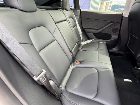 Tesla Model Y (Dual Motor) Performance SUV 5dr Electric Auto 4WDE (426 bhp) 26
