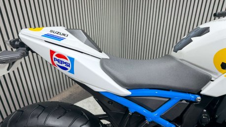 Suzuki GSX 2024 1 OF 5 DREAM MACHINE PEPSI PAINT WORK LONG MOT 800CC 25