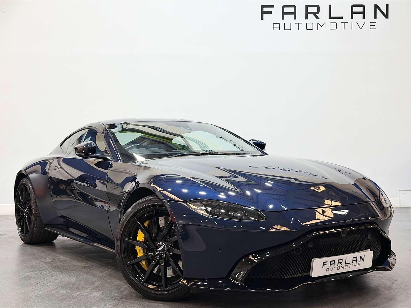 Aston Martin Vantage 2019