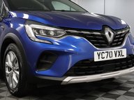Renault Captur ICONIC TCE 24