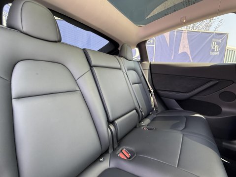 Tesla Model Y (Dual Motor) Long Range SUV 5dr Electric Auto 4WDE (384 bhp) 26