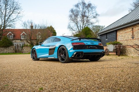 Audi R8 5.2 FSI V10 Performance Carbon Black Coupe 2dr Petrol S Tronic quattro Euro 11