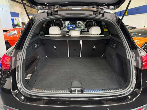 Mercedes-Benz GLC 2.0 GLC300h MHEV AMG Line (Premium) SUV 5dr Petrol Hybrid G-Tronic+ 4MATIC 42