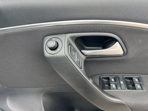 Volkswagen Polo 1.2 TSI BlueMotion Tech SE DSG Euro 6 (s/s) 5dr 31