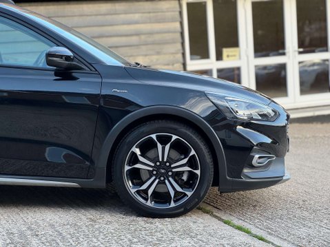 Ford Focus 1.5 EcoBlue Active X Estate 5dr Diesel Auto Euro 6 (s/s) (120 ps) 18