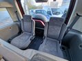 Land Rover Discovery TD5 GS 7STR 11
