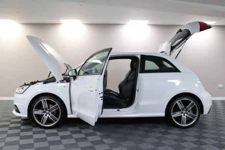 Audi A1 TFSI S LINE 6