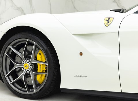 Ferrari F12 Berlinetta 24