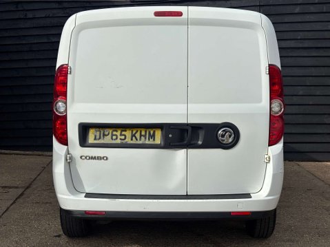 Vauxhall Combo 1.2 Combo 2000 L1H1 CDTi Sportive 23