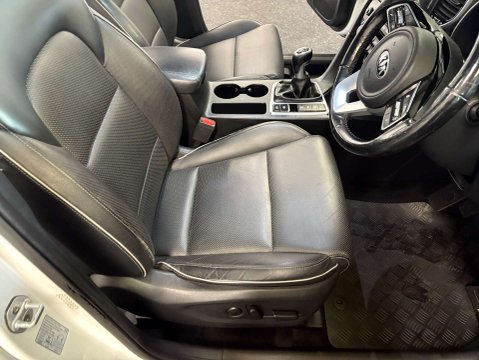 Kia Sportage 1.6 Sportage 4 CRDi ISG 5dr 12