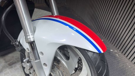 Suzuki Intruder 1500 2012 ONLY 16K FRESHLY PAINTED UNION JACK MOT SEP 2027 28