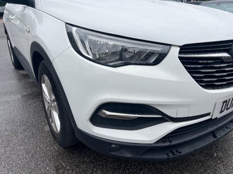Vauxhall Grandland X 1.2 Turbo SE Euro 6 (s/s) 5dr 13