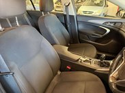 Vauxhall Insignia 2.0 CDTi ecoFLEX Design Euro 5 (s/s) 5dr 13
