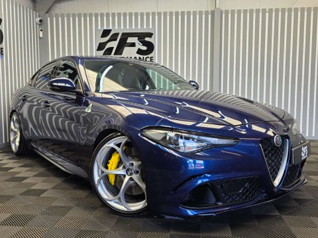 Alfa Romeo Giulia 2.9 V6 Bi-Turbo Quadrifoglio Saloon 4dr Petrol Auto Euro 6 (s/s) (510 ps) 31
