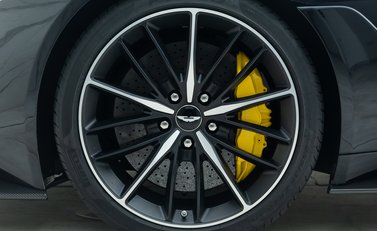 Aston Martin Vanquish ZAGATO SPEEDSTER 28