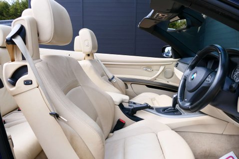 BMW 3 Series 3.0 325i M Sport Auto 2dr 21