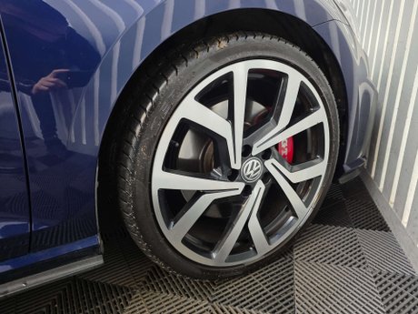 Volkswagen Golf 2.0 TSI GTI Performance Hatchback 5dr Petrol DSG Euro 6 (s/s) (245 ps) 25