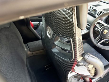 Porsche Cayman GT4 50