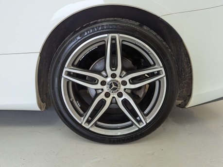 Mercedes-Benz E Class 2.0 E 300 AMG Line Auto 2dr 27
