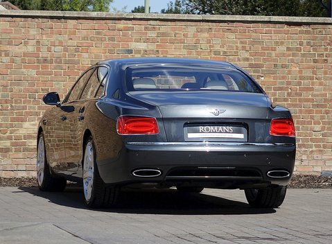 Bentley Flying Spur W12 Mulliner 9