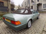 Mercedes-Benz SL Series 500SL-32 50