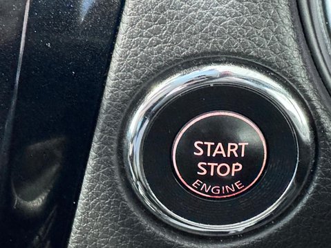 Nissan Qashqai 1.6 DIG-T Tekna+ Euro 6 (s/s) 5dr 23