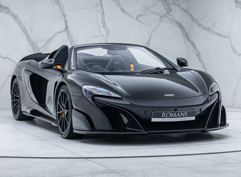 McLaren 675LT Spider MSO Carbon Series 9