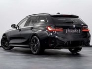 BMW 3 Series 3.0 M340d MHT Touring 5dr Diesel Hybrid Auto xDrive Euro 6 (s/s) (340 ps) 5