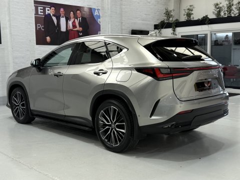 Lexus NX 450H PLUS TAKUMI 11
