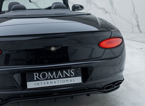 Bentley Continental GTC V8 34