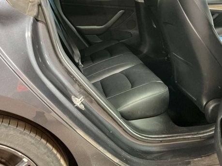 Tesla Model 3 Model 3 Long Range AWD 4WD 4dr 11