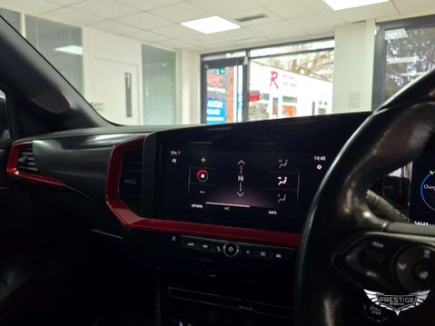 Vauxhall Mokka 50kWh SRi Nav Premium Auto 5dr 26