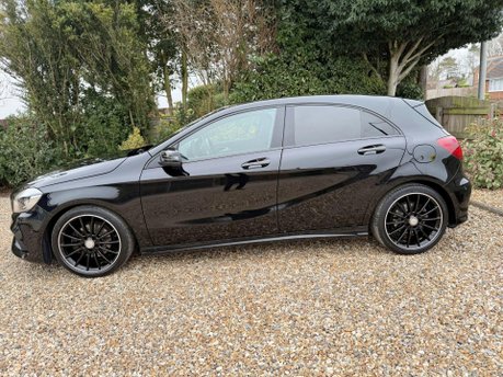 Mercedes-Benz A Class 2.1 A200d AMG Line (Premium Plus) 7G-DCT Euro 6 (s/s) 5dr 7