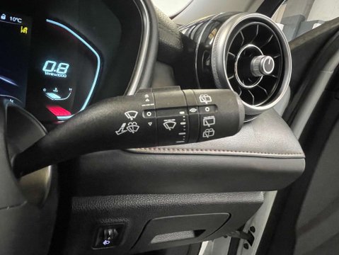 MG HS 1.5 MG HS Exclusive 5dr 18