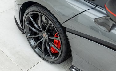 McLaren 570S Spider 36