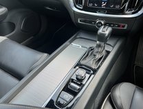 Volvo S60 2.0 T5 R-Design Edition Saloon 4dr Petrol Auto Euro 6 (s/s) (250 ps) 26