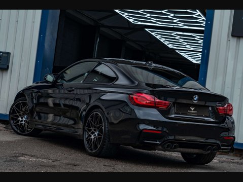 BMW M4 3.0 M4 Competition Edition Package Semi-Auto 2dr 31