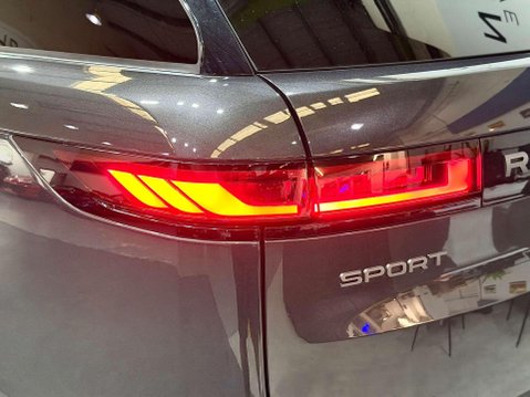 Land Rover Range Rover Sport 3.0 P440e 38.2kWh SE SUV 5dr Petrol Plug-in Hybrid Auto 4WD Euro 6 (s/s) (4 58