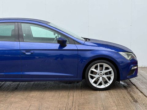 SEAT Leon 1.8 Leon FR Technology TSi 5dr 4